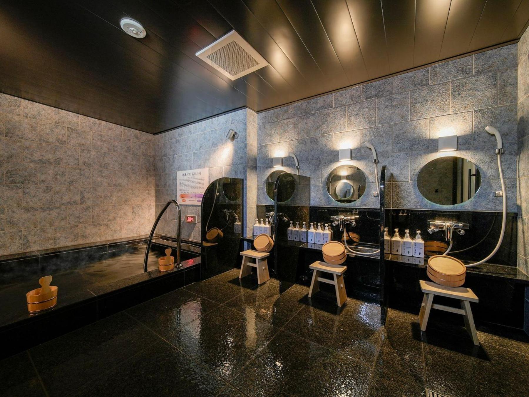 Super Hotel Premier Ikebukuro Natural Hot Spring Tokio Buitenkant foto